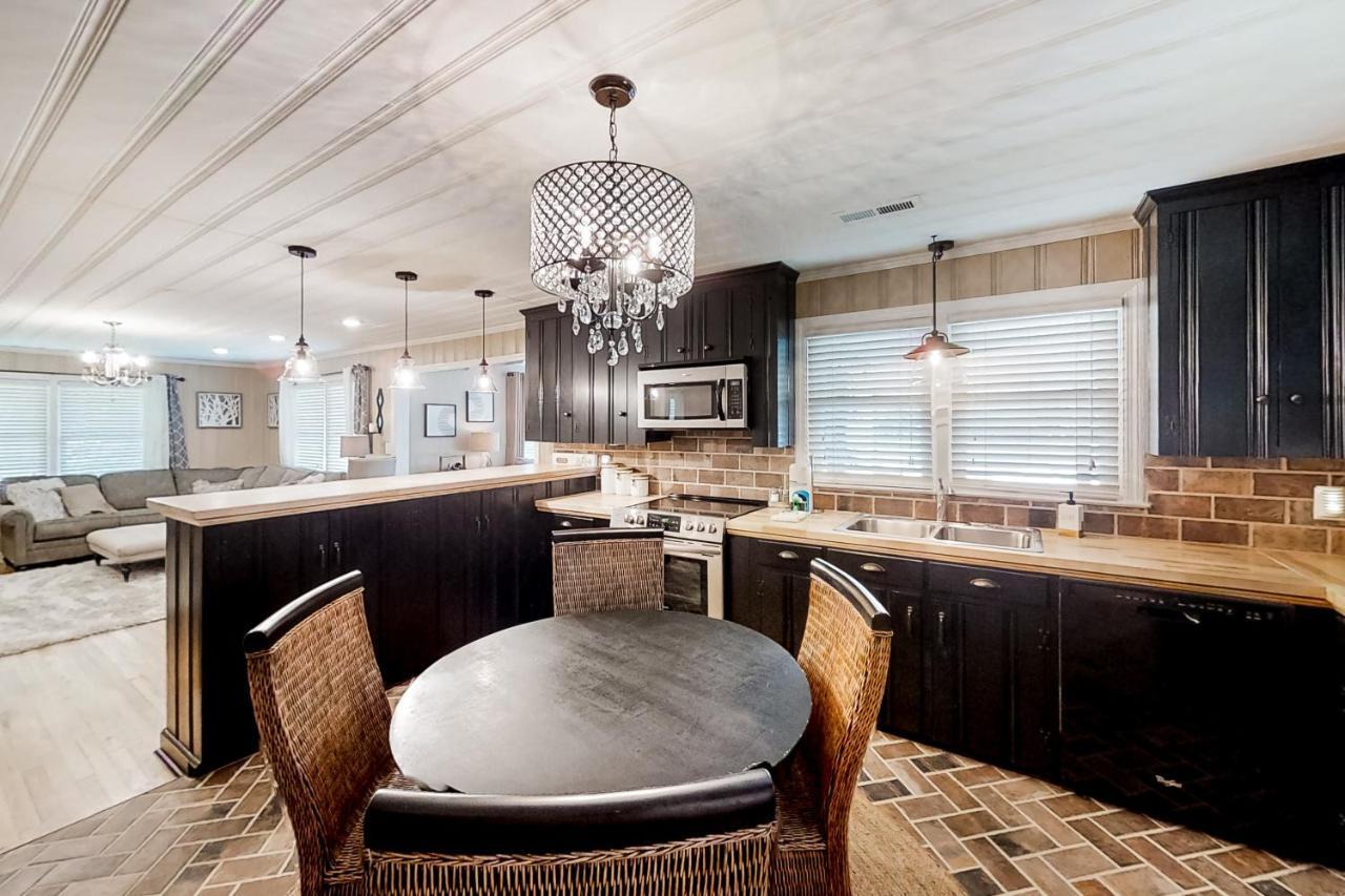 Little River Waterway Cottage Retreat Buitenkant foto